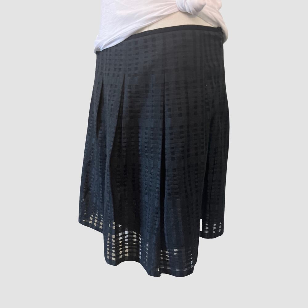 Vince Black Sheer Check Pleated Short Skirt Women’s Size 6 Lightweight NWT - Picture 5 of 11